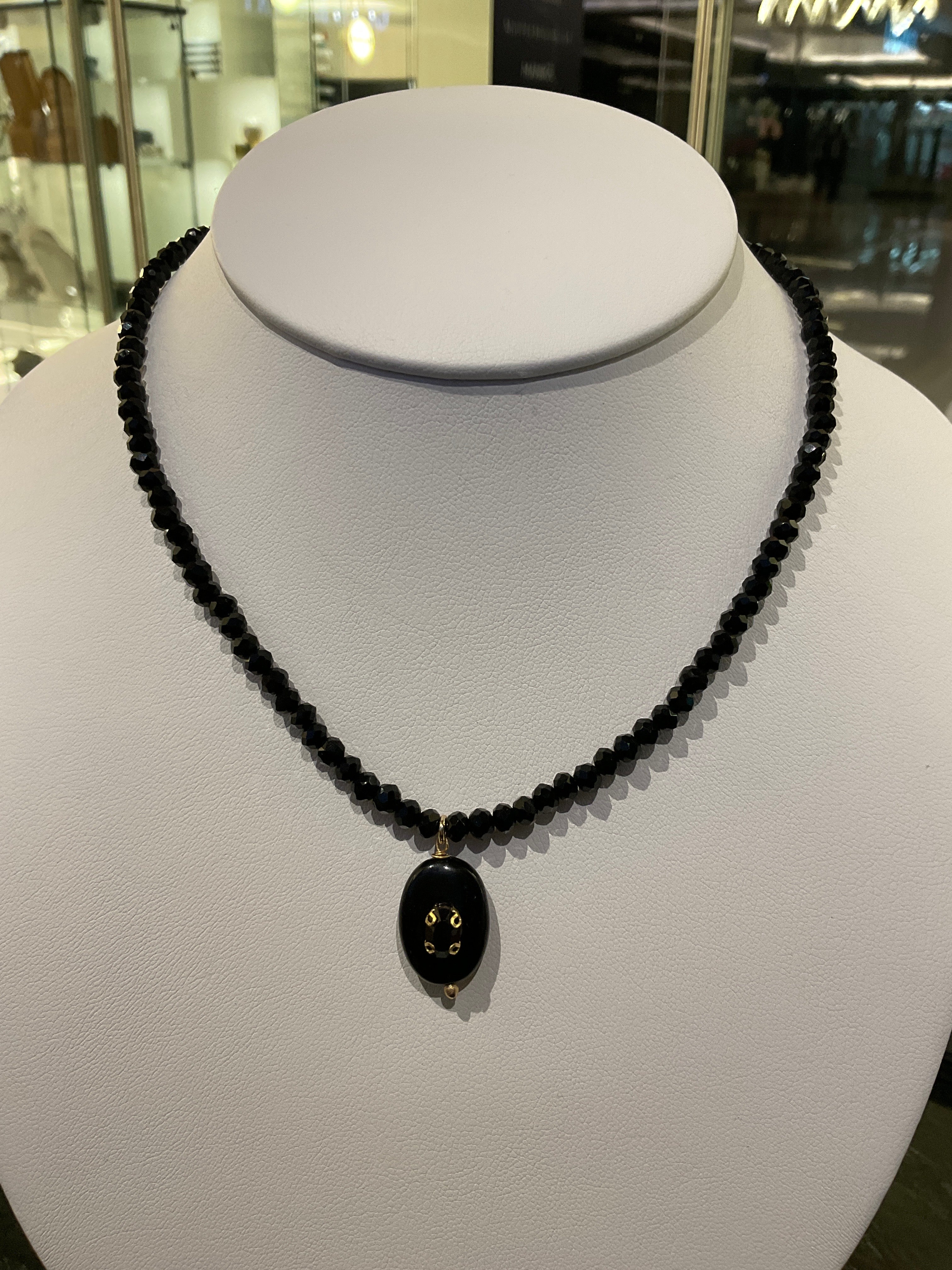 COLLAR CRISTAL