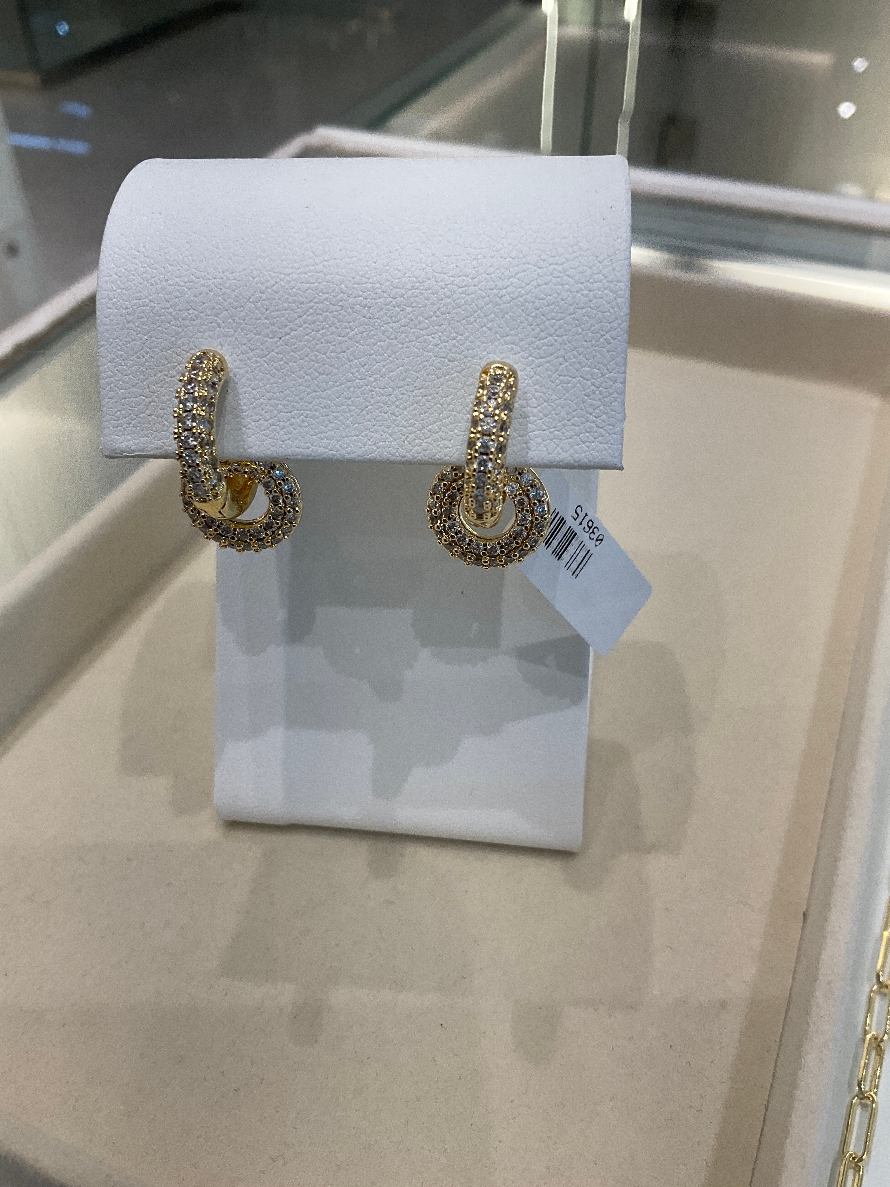 ARETE CZ CIRCLE