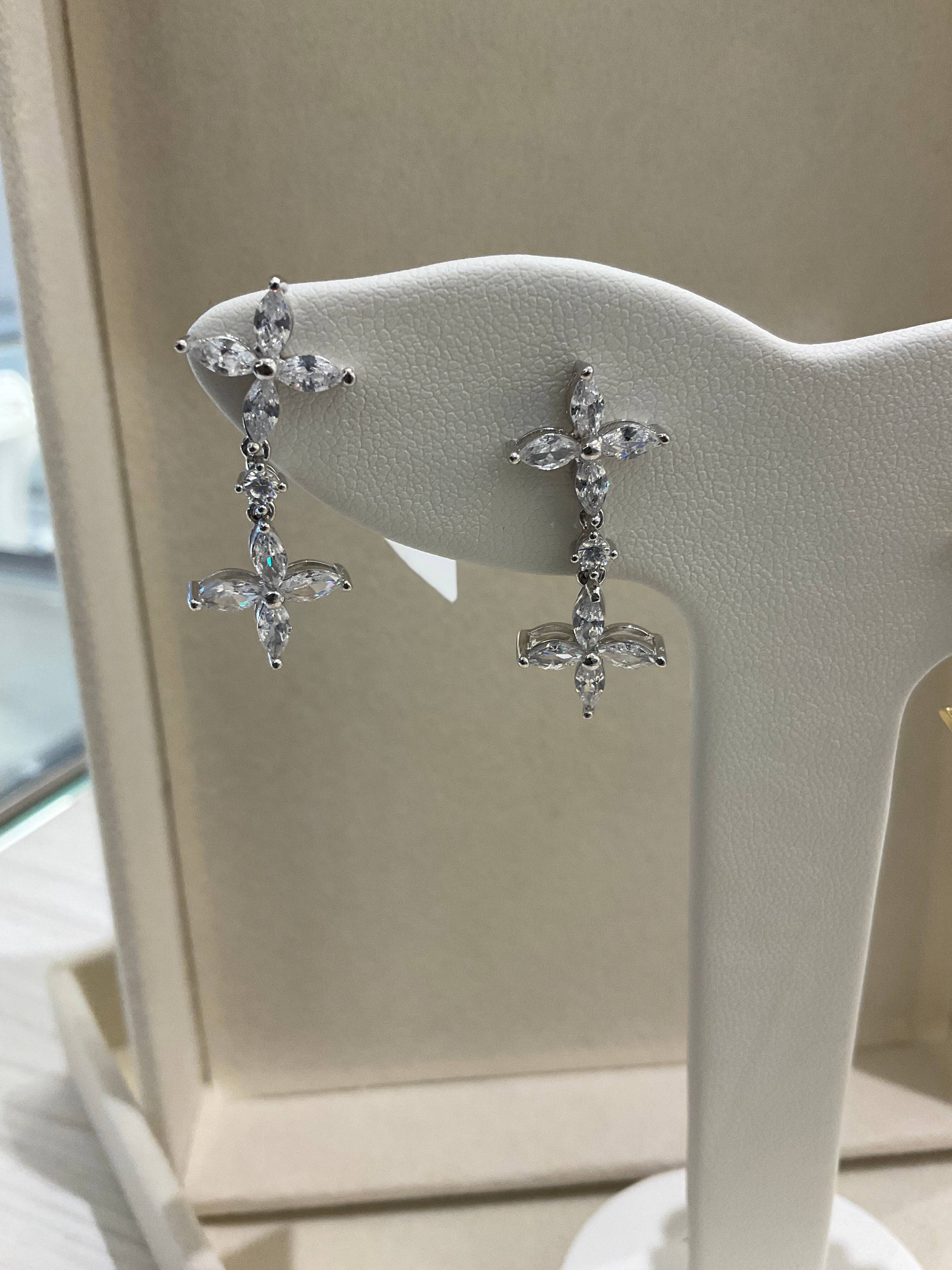 ARETE DOBLE PLATA 925