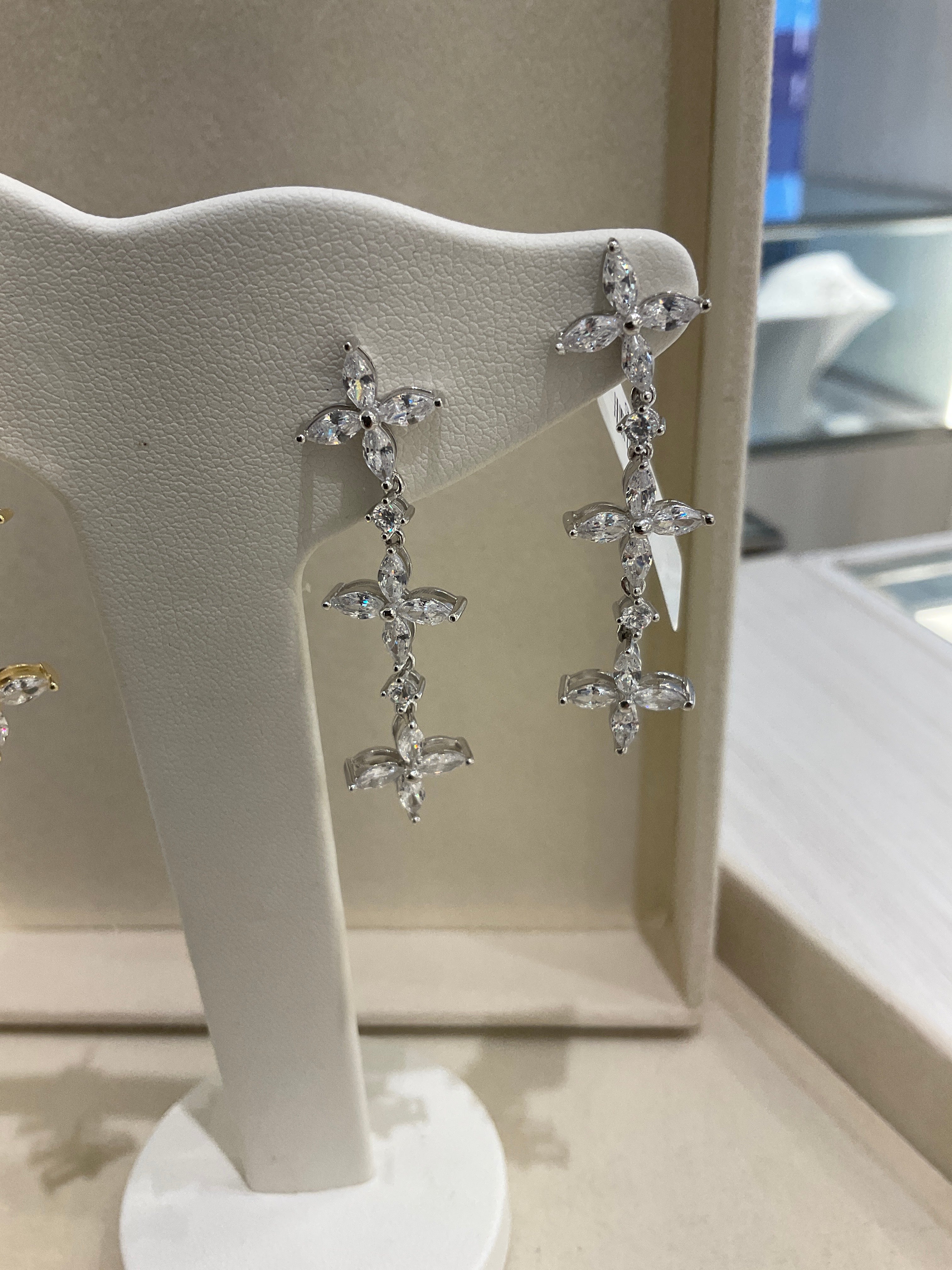 ARETE TRIPLE P925