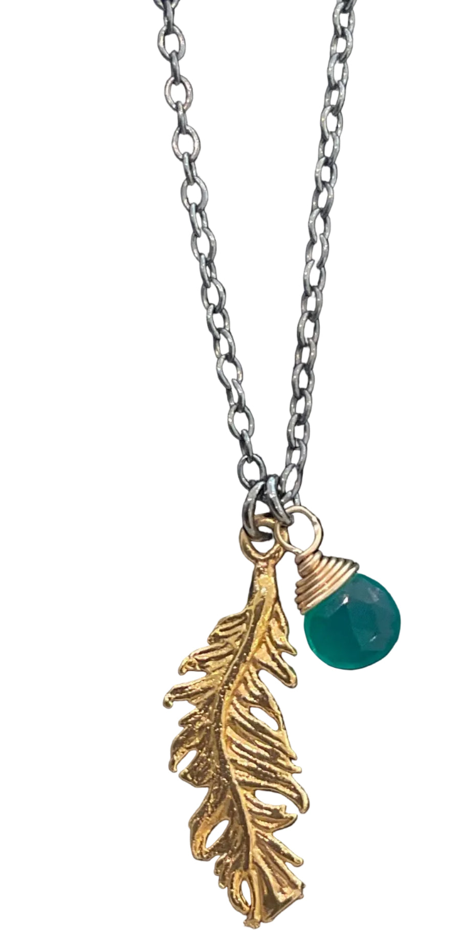 COLLAR PLUMA AIRE CON PIEDRA