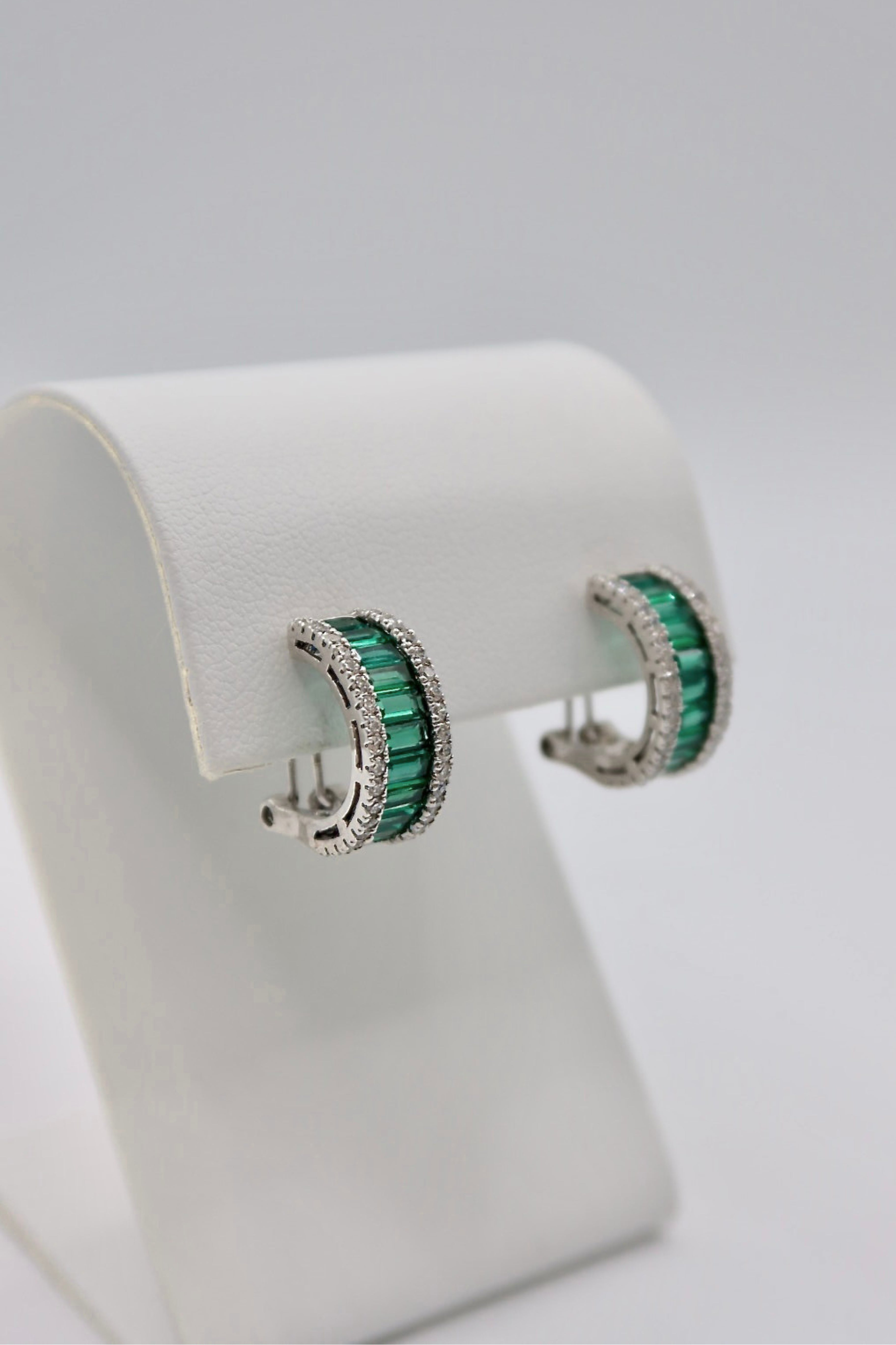 ARETE CURVED P925 VERDE PLATA