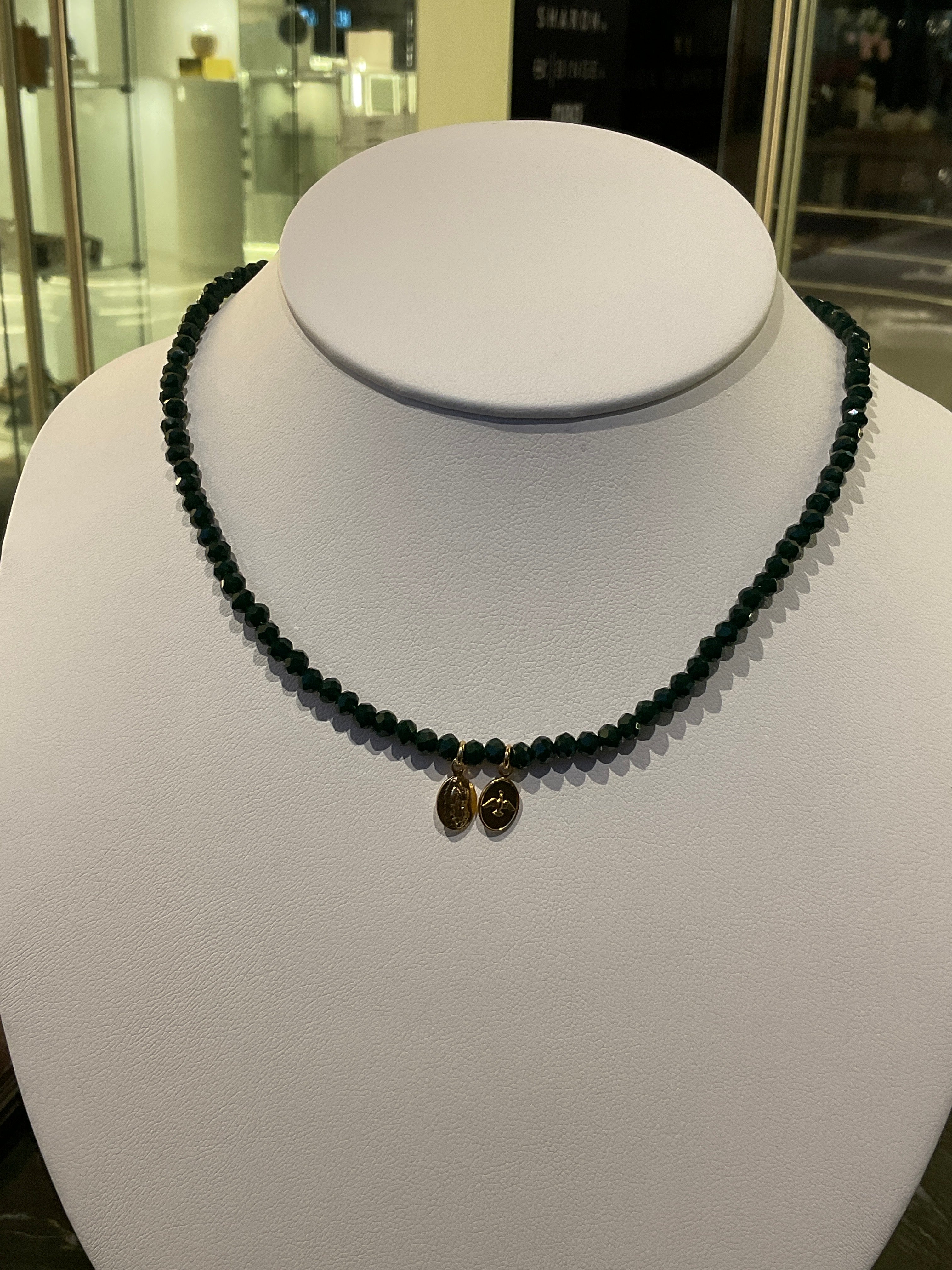 NECKLACE MEDALLA