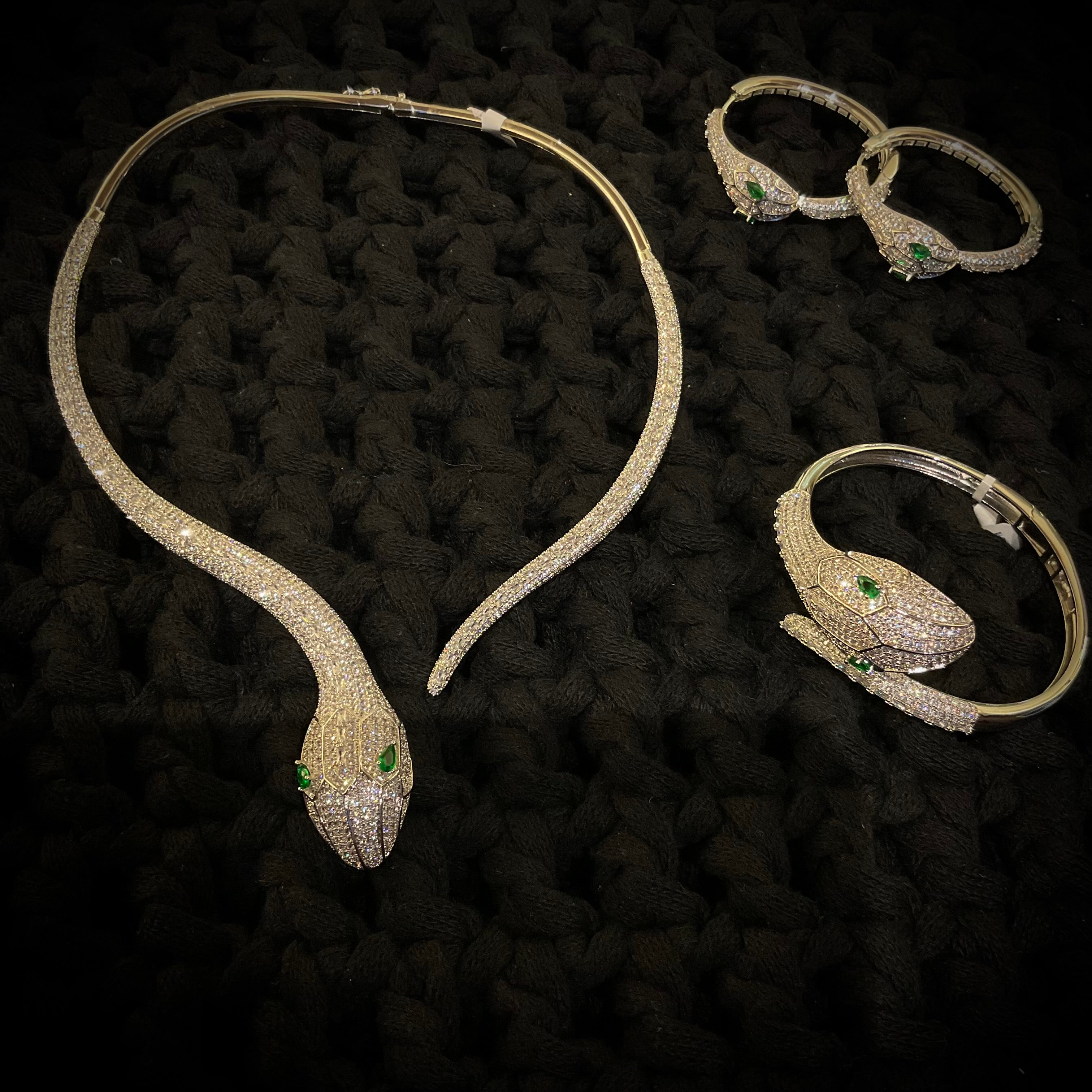 Juego de Aretes y Collar Rodio Plata 1