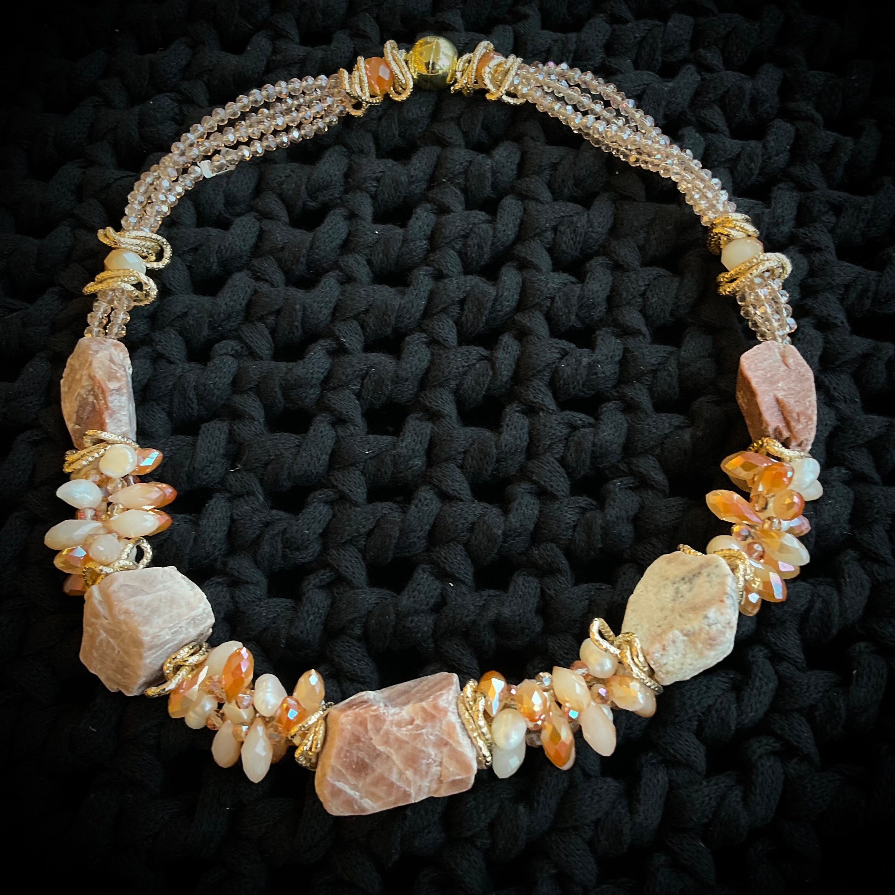 Collar Cuarzos Grandes con Cristales