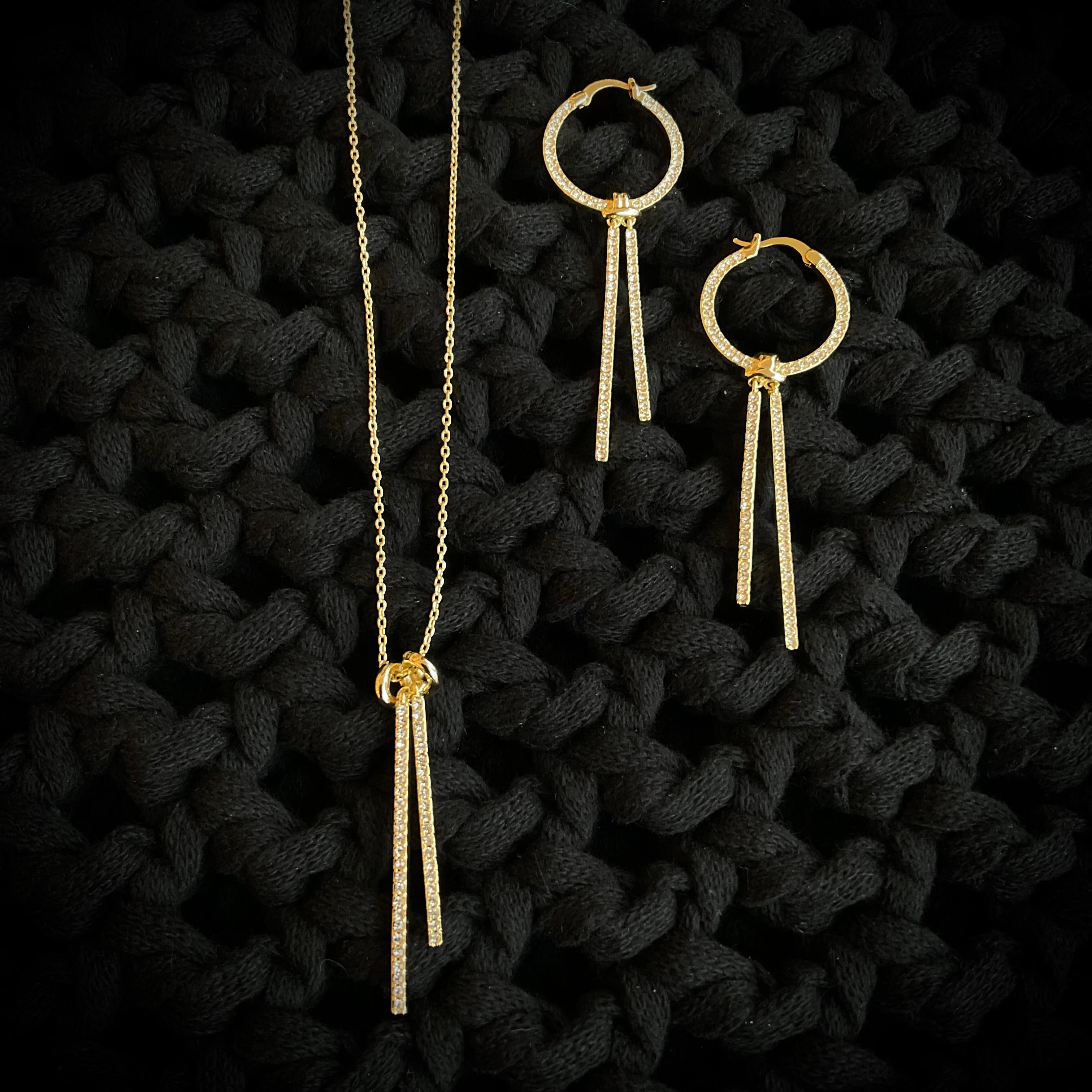 Juego de Aretes y Collar Chapa Oro Cristalino 1