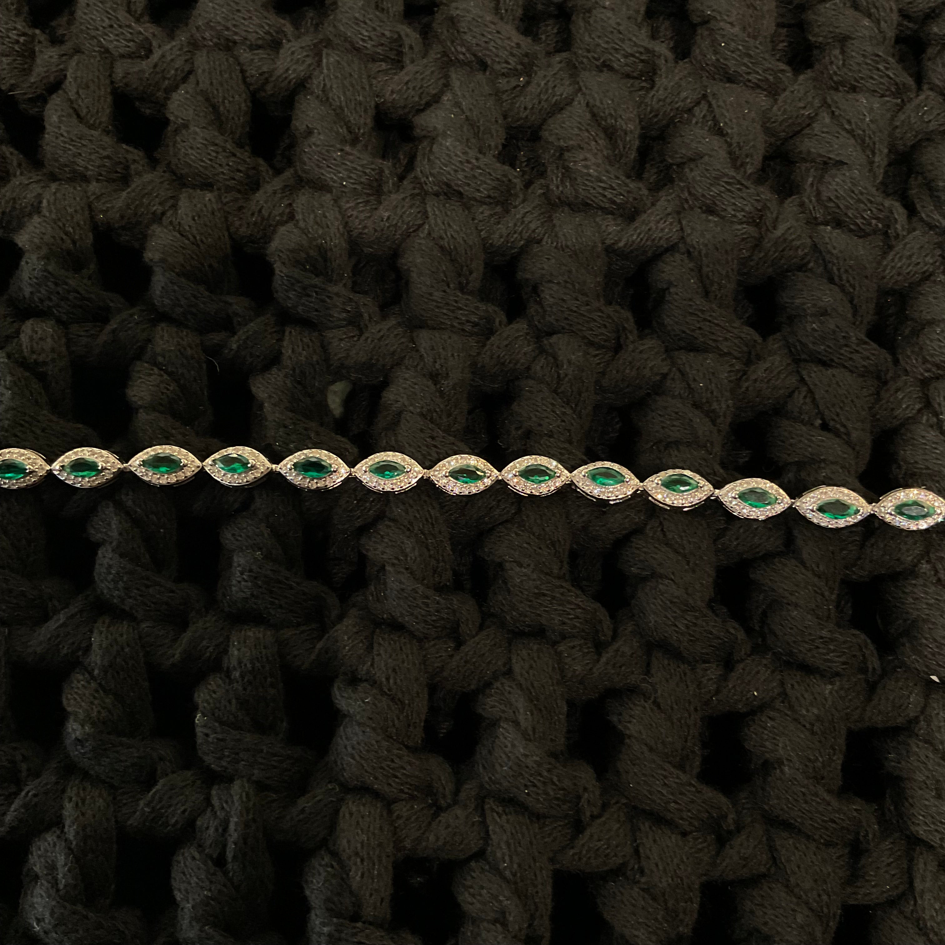 Pulsera de Plata en Gota Verde