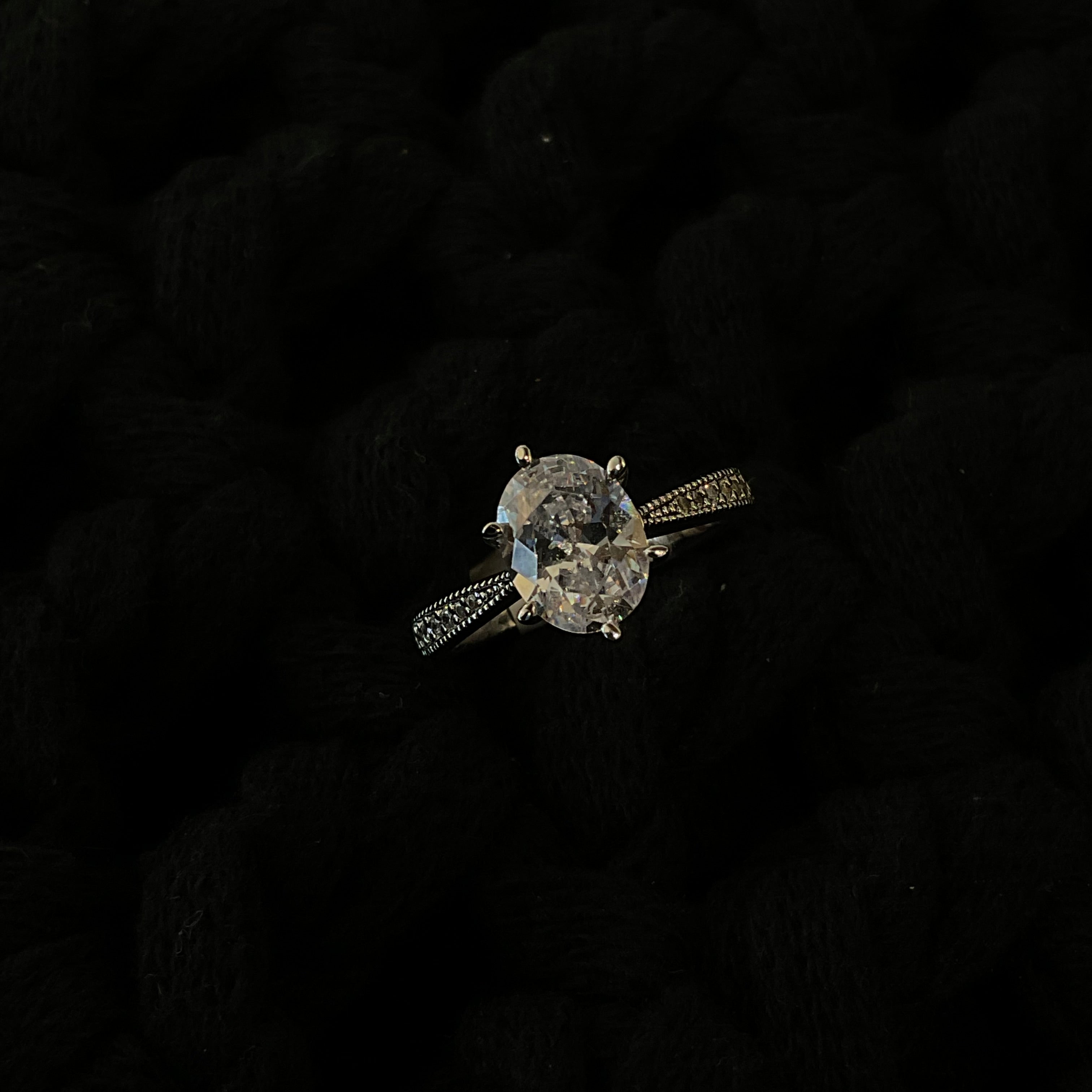 Anillo de Plata Solitario