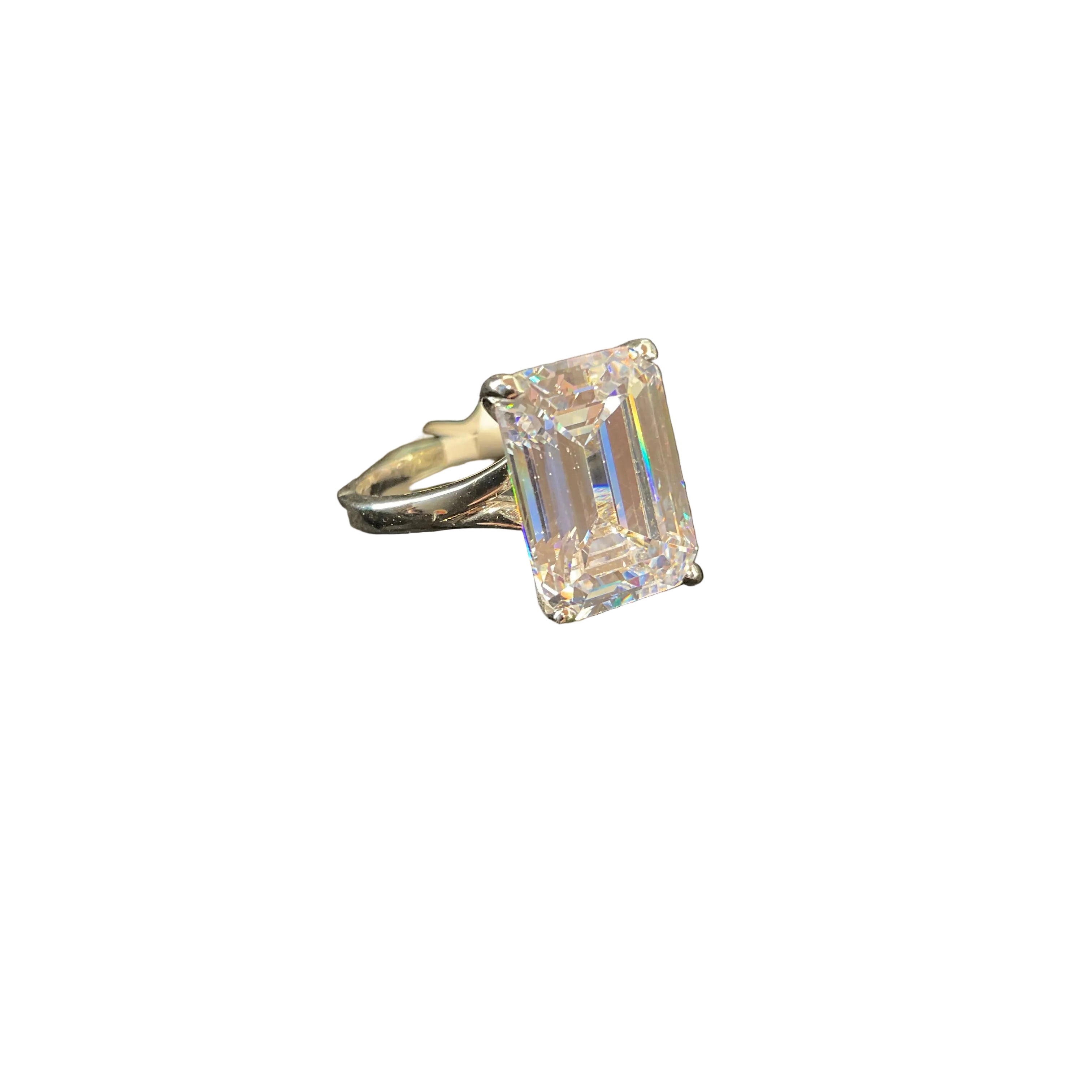 Anillo de Plata con Circonia Esmeralda
