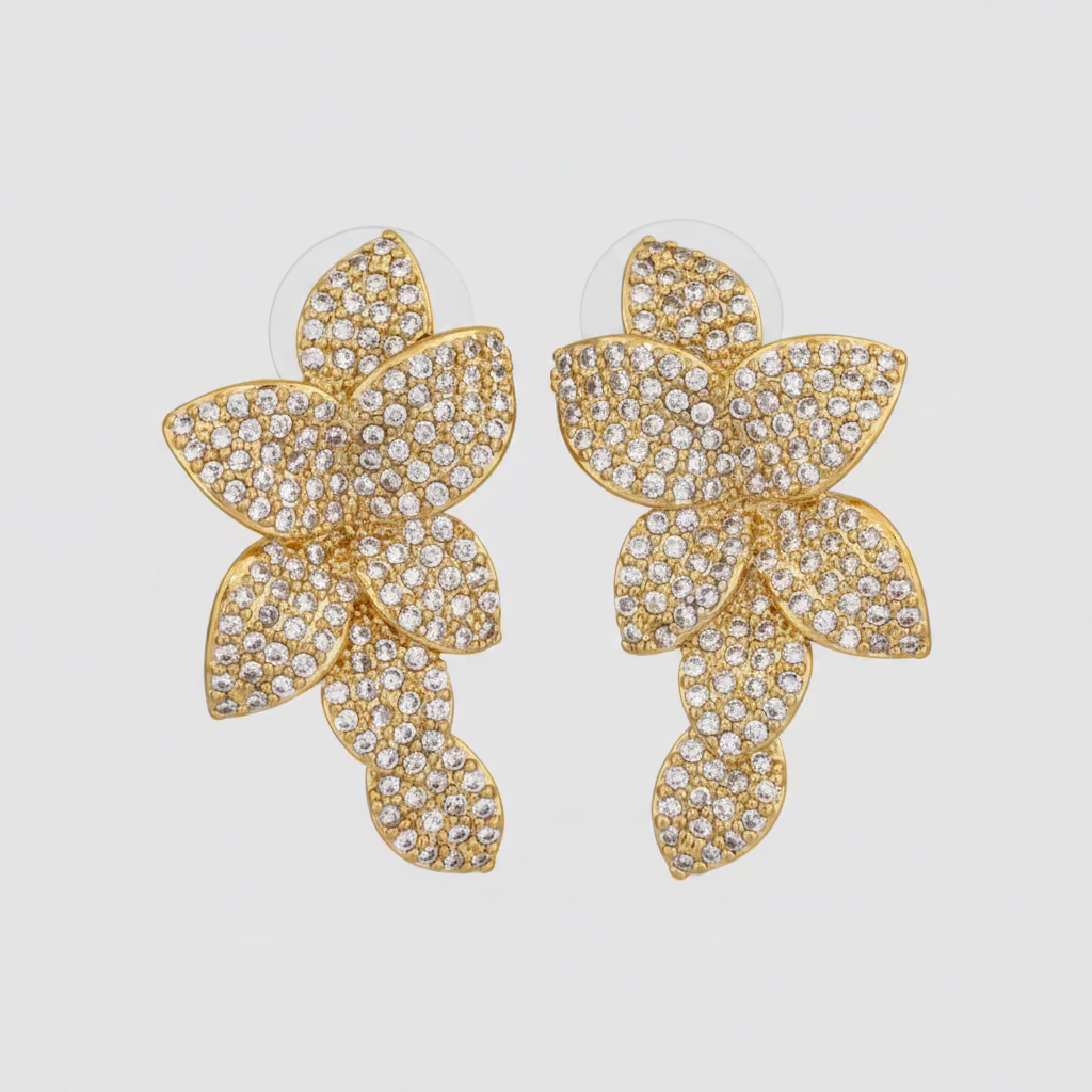 Arete Chapa 18k Dorado con Figura