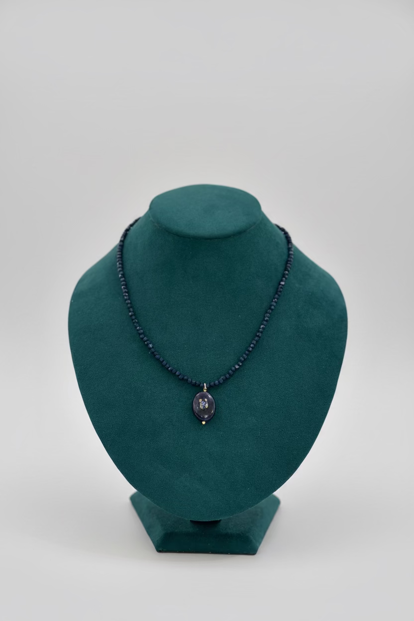 Collar GF chakiras resina azul