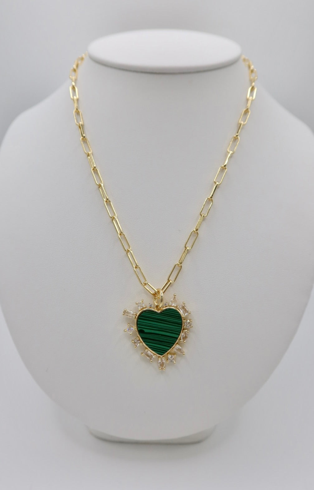 COLLAR NATURAL STONE CZ HEART