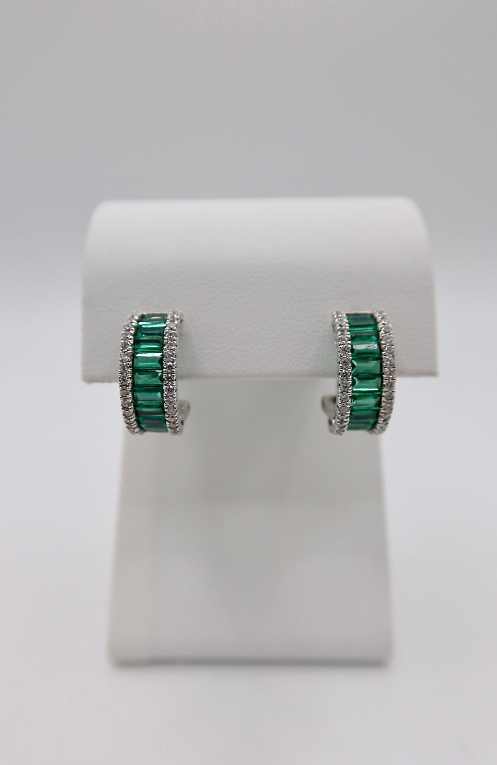 ARETE CURVED P925 VERDE PLATA