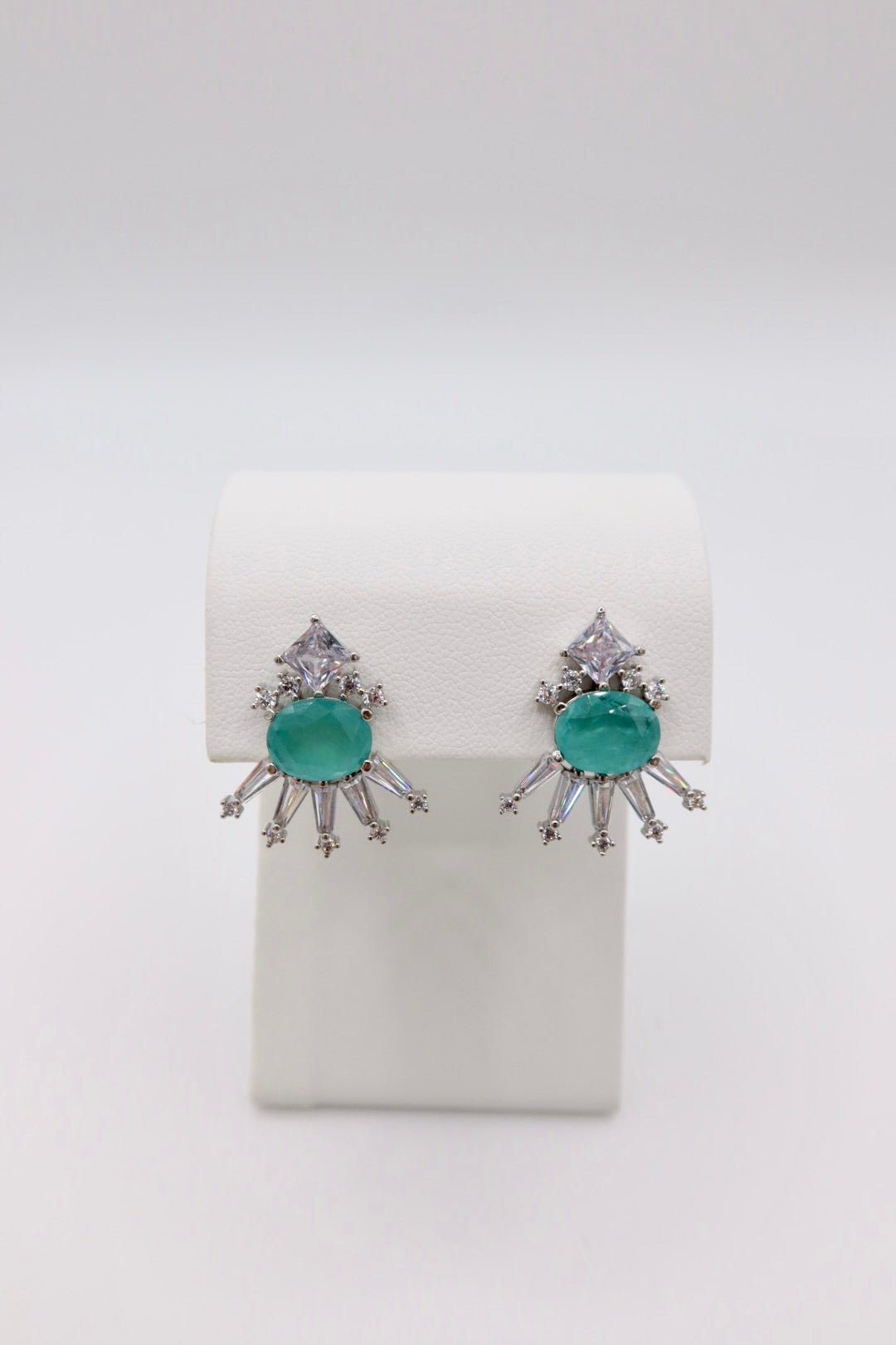 ARETE STUD .925
